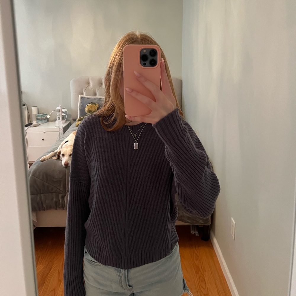 Hollister Dark Bluish Gray Ribbed Sweater